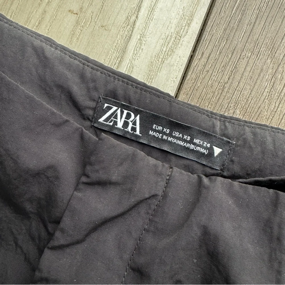 Zara Women’s Cargo Baggy Wide Legs | Size: Xtra Small | Good Condition - Picture 6 of 6